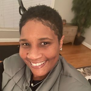 Meet your Posher, Clarissa